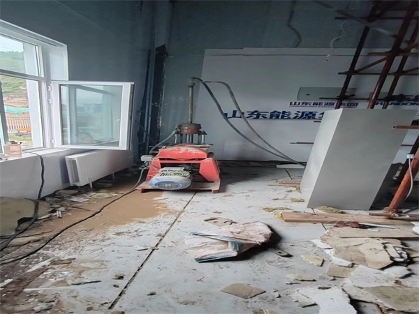 顺城地基基础下沉墙体裂缝加固注浆顶升施工